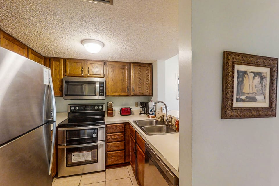 Condo, Multiple Beds, Pool Access, Garden View (St Aug Ocean and Racquet 7301) | Private kitchen