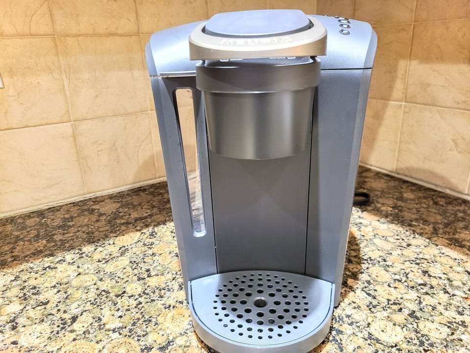 Condo, Multiple Beds, Pool Access, Ocean View (Coastal Breeze) | Coffee and/or coffee maker