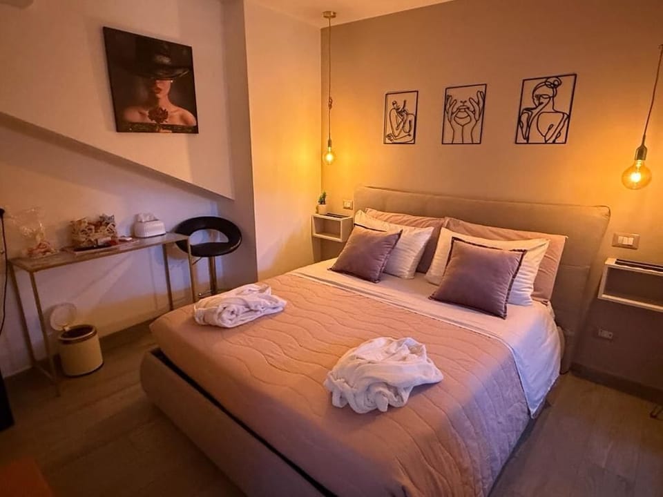 Economy Double Room, Garden View | Iron/ironing board, free WiFi