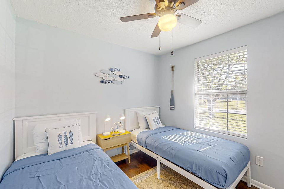 House, Multiple Beds, Patio, Garden View (The Royal Residence) | 3 bedrooms, individually decorated, individually furnished, bed sheets