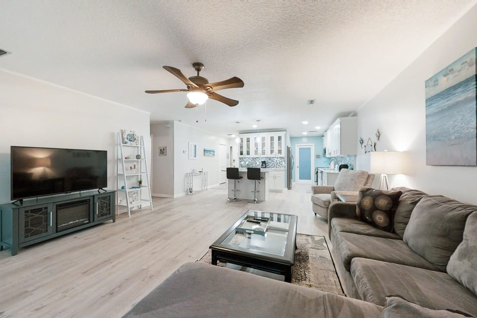 House, Multiple Beds, Patio, Garden View (1217 Lagoon Villas) | Living area