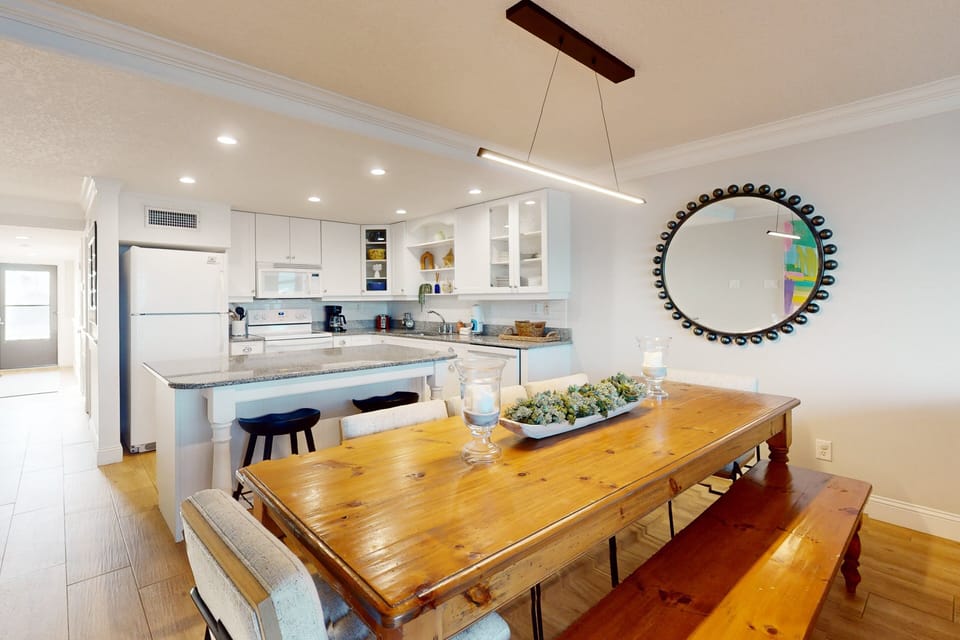 Condo, Multiple Beds, Patio, Beach View (The Golden Sand Dollar) | Private kitchen
