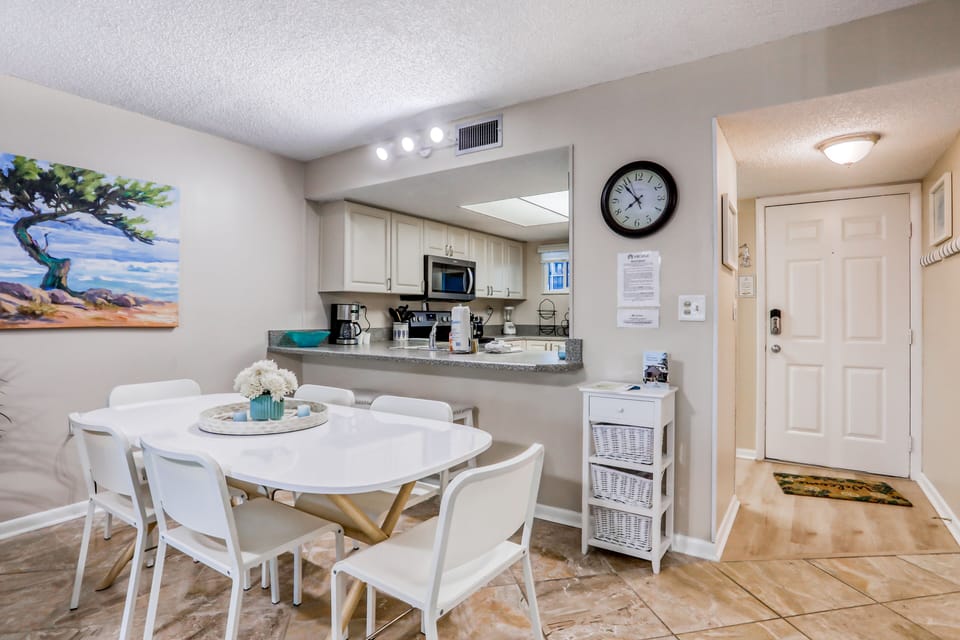 Condo, Multiple Beds, Pool Access, Beach View (Ocean Village Club-Casa De Playa P38) | 2 bedrooms, individually decorated, individually furnished, bed sheets