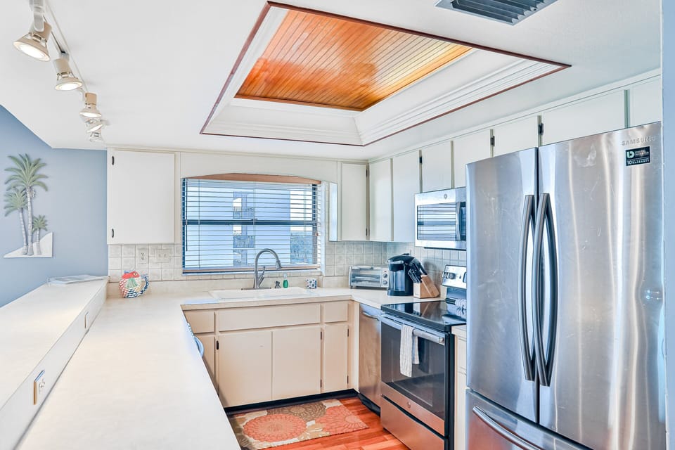 Condo, Multiple Beds, Pool Access, Ocean View (Sand Dollar II 408) | Private kitchen