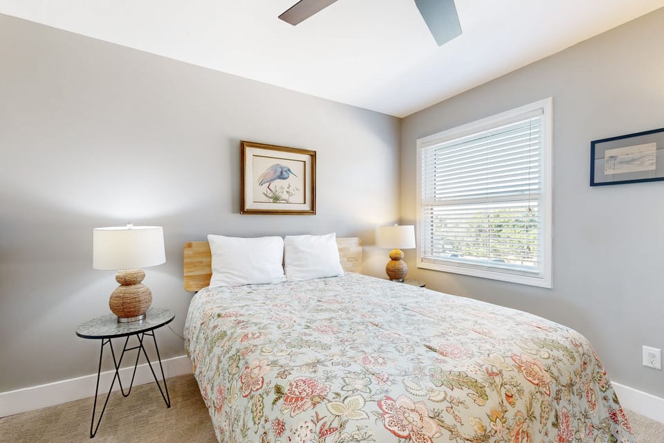 House, Multiple Beds, Patio, Beach View (206 Sailmaker) | 3 bedrooms, individually decorated, individually furnished, bed sheets