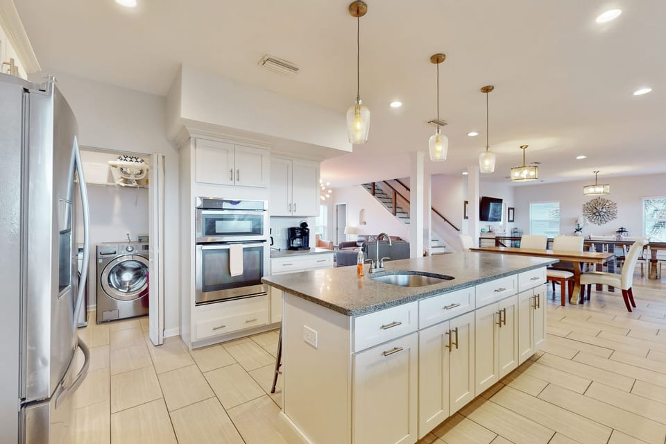 House, Multiple Beds, Pool Access, Ocean View (Atlantic Dream) | Private kitchen