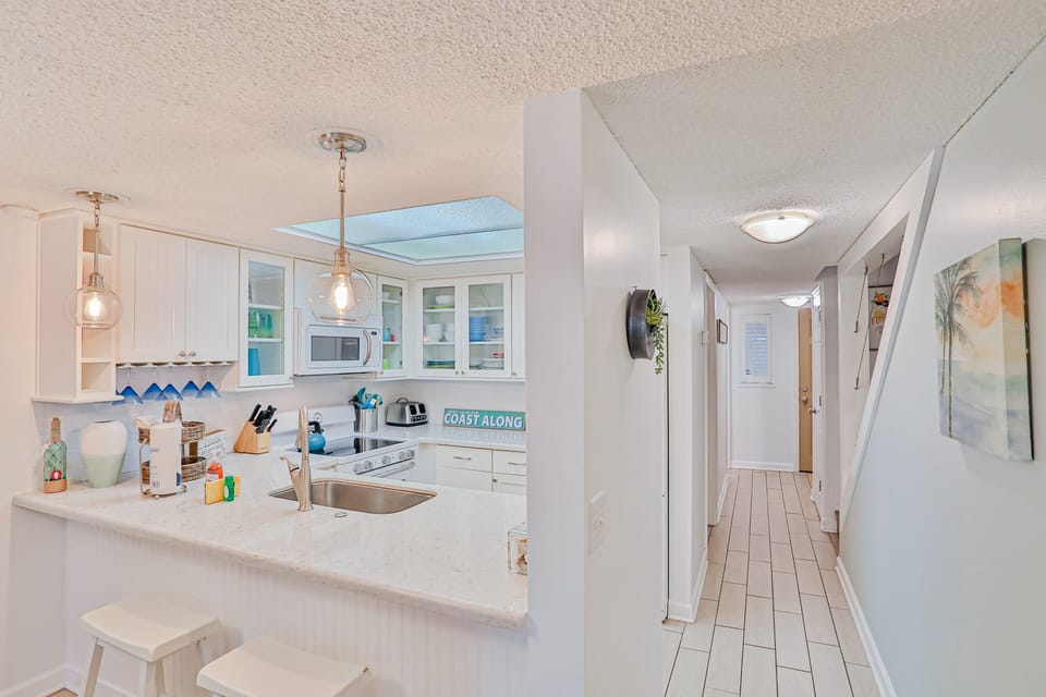 Condo, Multiple Beds, Pool Access, Pool View (Ocean Villas 53) | Private kitchen