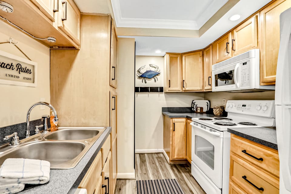 Condo, Multiple Beds, Pool Access, Pool View (St Augustine Serenity) | Private kitchen