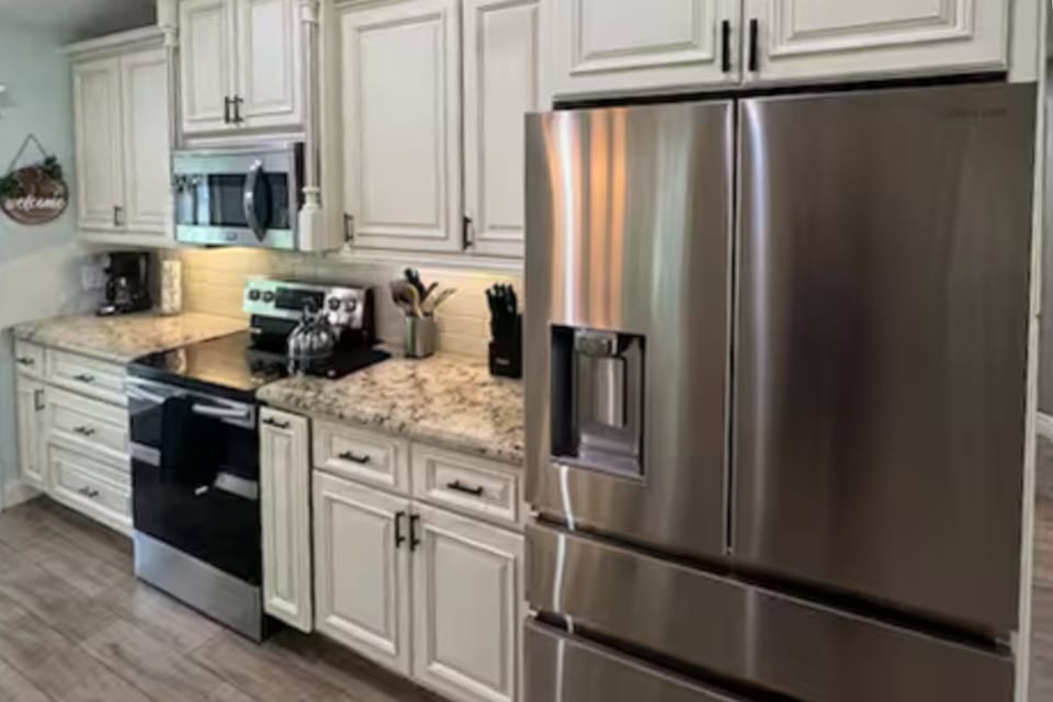 House, Multiple Beds, Pool Access, Pool View (Casa De Arbol) | Private kitchen