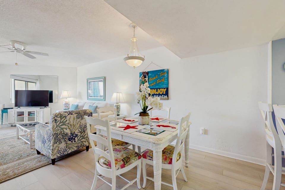 Condo, Multiple Beds, Patio, Beach View (Surf in STA) | 2 bedrooms, individually decorated, individually furnished, bed sheets