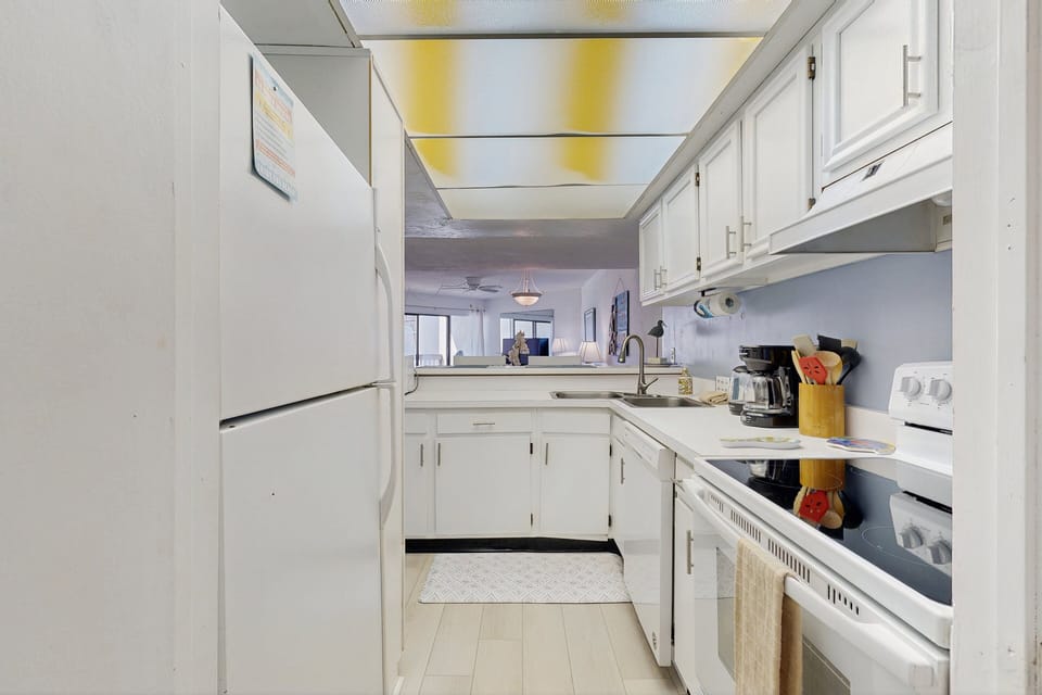 Condo, Multiple Beds, Patio, Beach View (Surf in STA) | Private kitchen