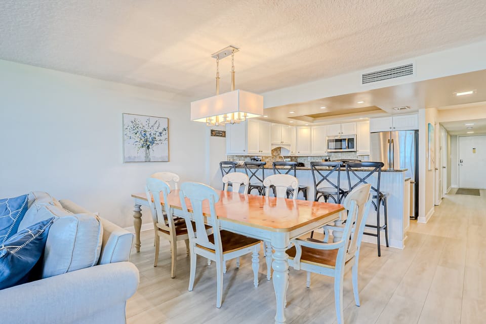 Condo, Multiple Beds, Patio, Ocean View (Sand Dollar II - 103) | 3 bedrooms, individually decorated, individually furnished, bed sheets