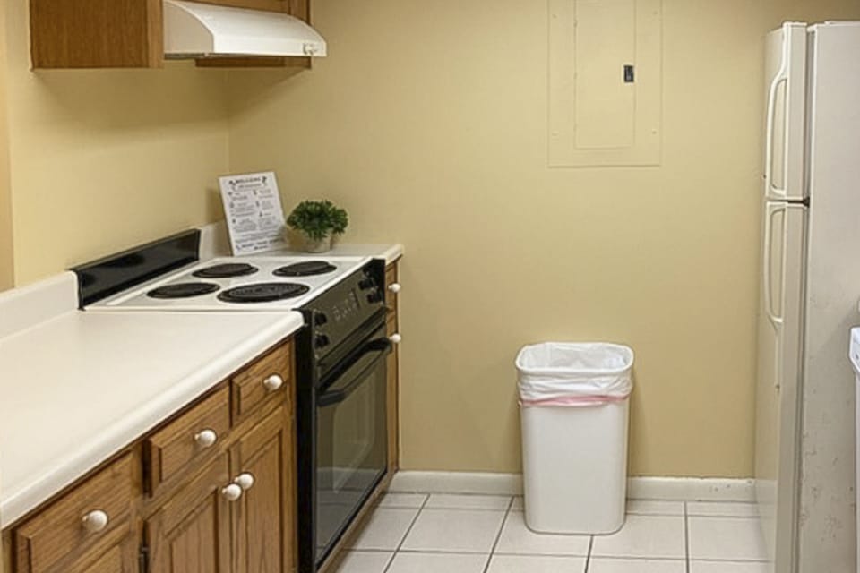 Condo, Multiple Beds, Balcony, Pool View (287-88 Sandcastles) | Private kitchen