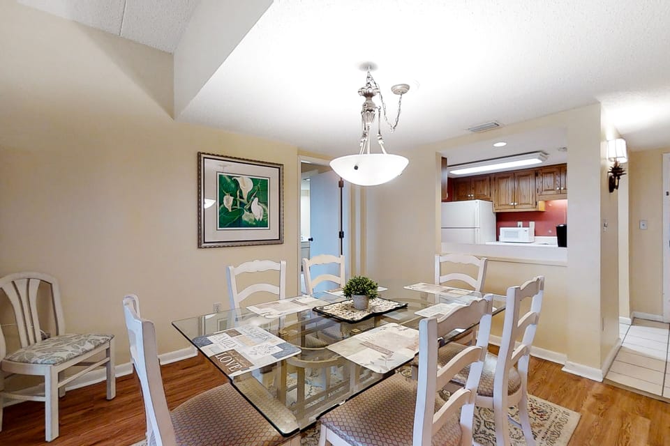 Condo, Multiple Beds, Balcony, Pool View (287-88 Sandcastles) | 2 bedrooms, individually decorated, individually furnished, bed sheets