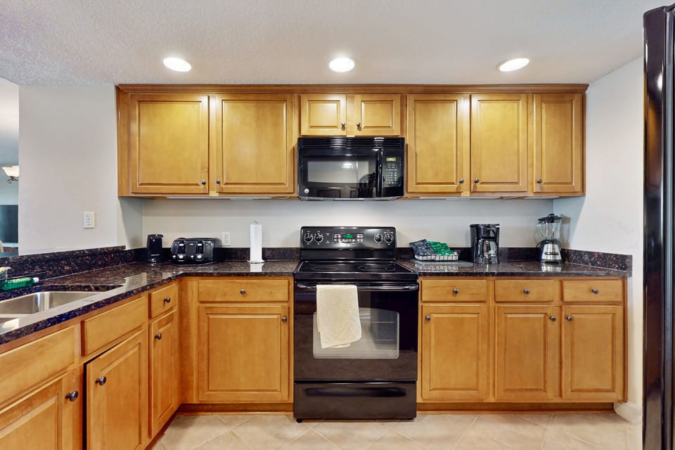Condo, Multiple Beds, Pool Access, Beach View (1840 Turtle Dunes) | Private kitchen | Electric kettle