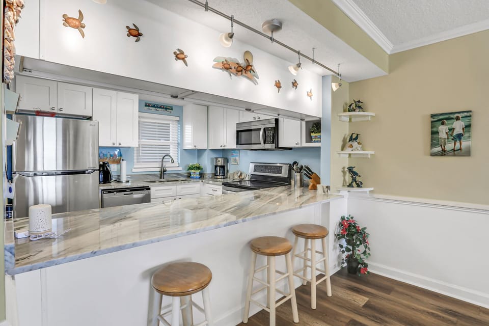 Condo, Multiple Beds, Pool Access, Ocean View (Amelia South Condo E7) | Private kitchen