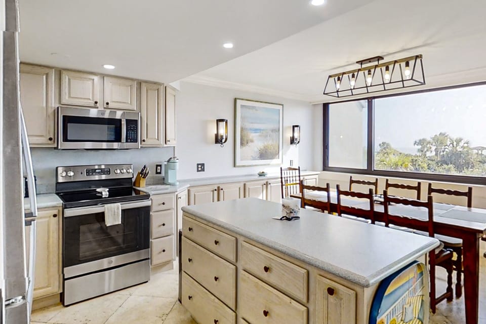Condo, Multiple Beds, Patio, Ocean View (1129 Beach Walker) | Private kitchen