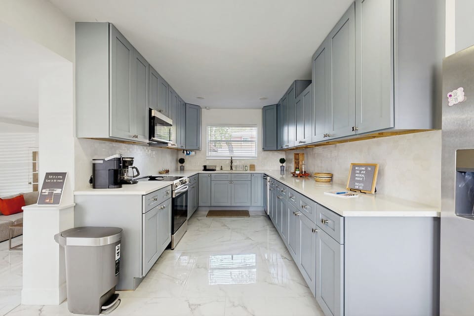 House, Multiple Beds, Patio, Garden View (The Music House) | Private kitchen