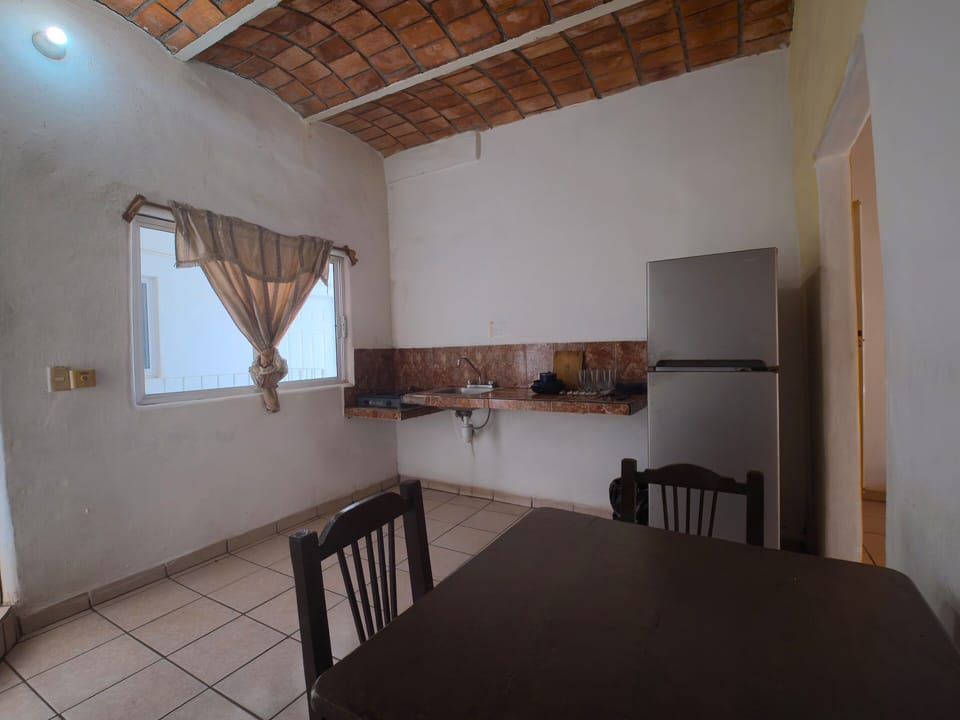 Bungalow estándar 3 camas | Free WiFi, bed sheets