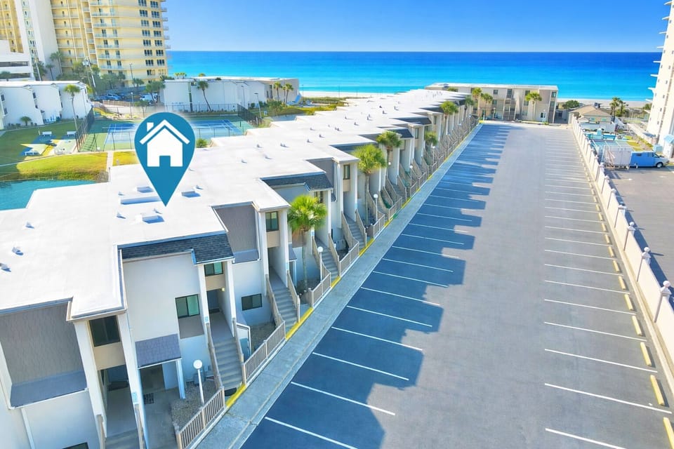 This condo is SUPER close to the beach!