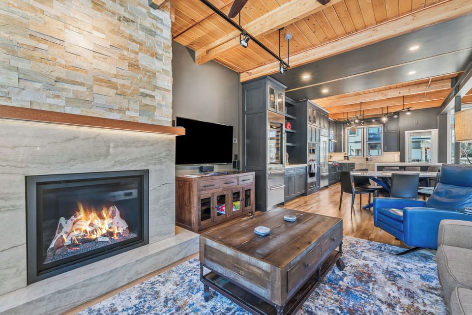 Gas fireplace helps keep the living space warm and cozy!!