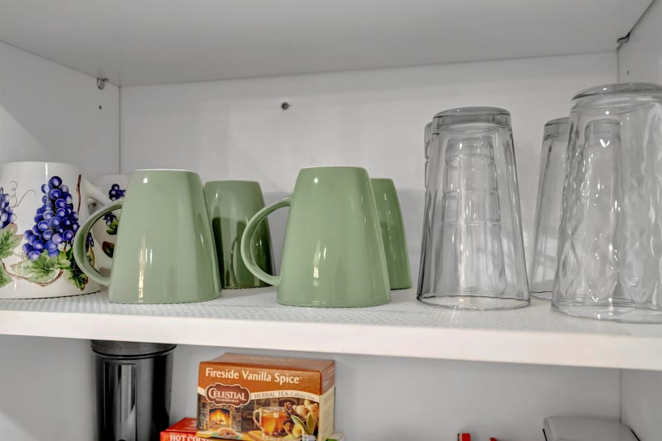 Coffee mugs and glasses ready for morning routines