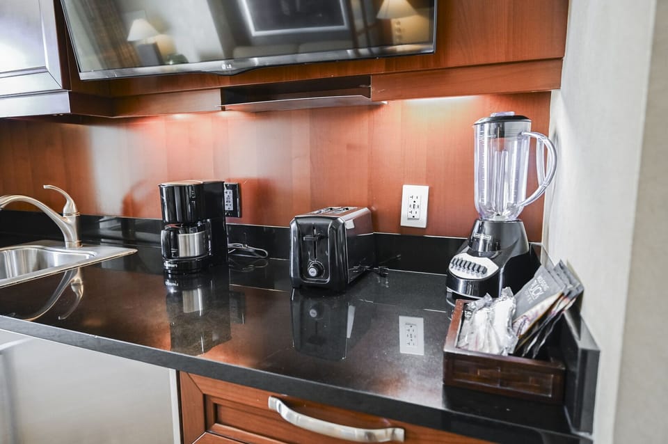 Kitchenette
