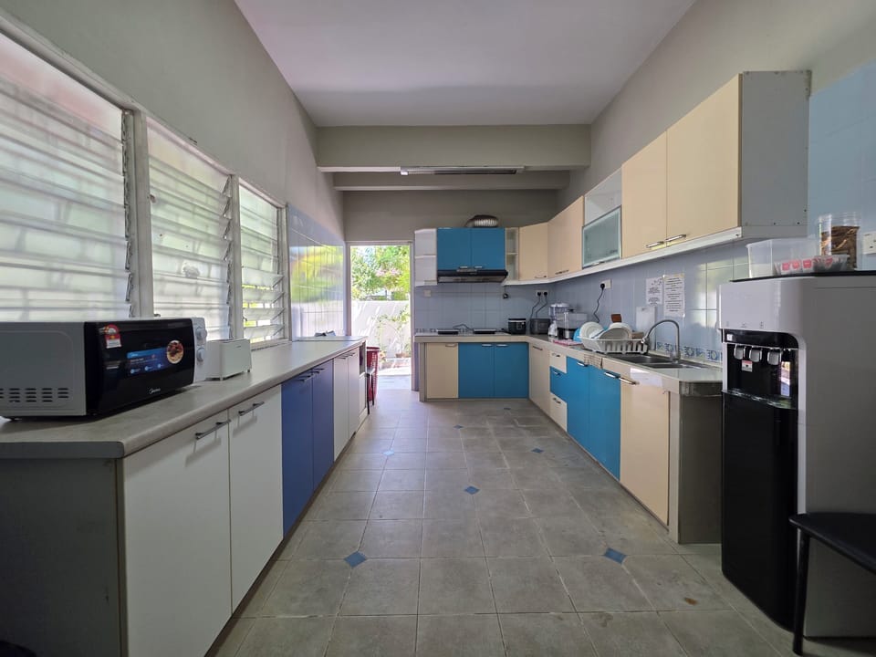 Fridge, microwave, cookware/dishes/utensils