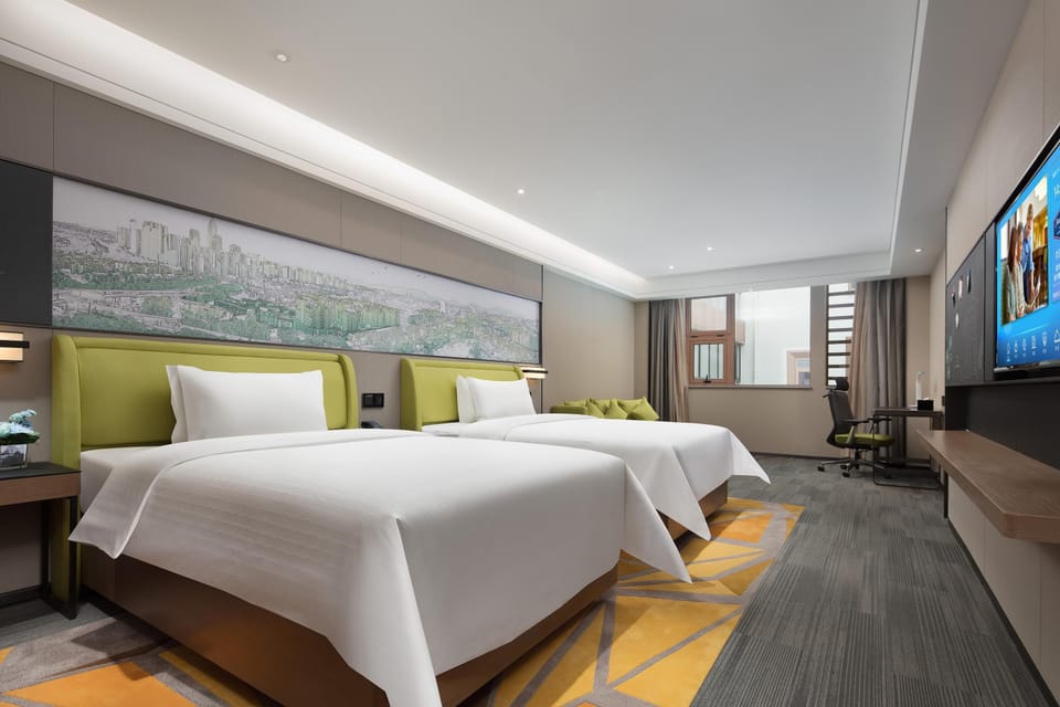Superior Twin Room | Desk, laptop workspace, free WiFi