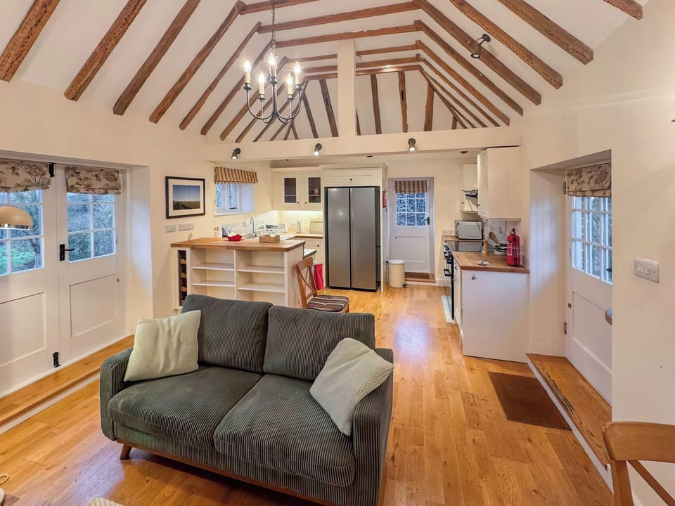 Open plan living space | Lodge - Leacon Hall, Warehorne, Ashford