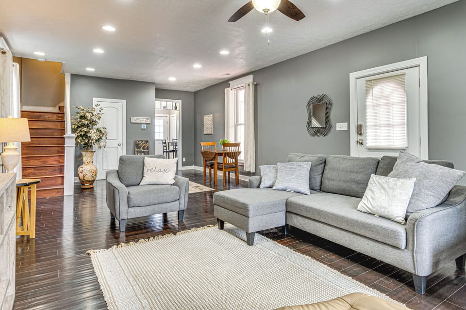 Indianapolis Vacation Rental | 2BR | 2.5BA | 1,500 Sq Ft | Stairs Required