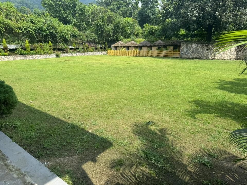Deluxe Room, Mountain View | Property grounds