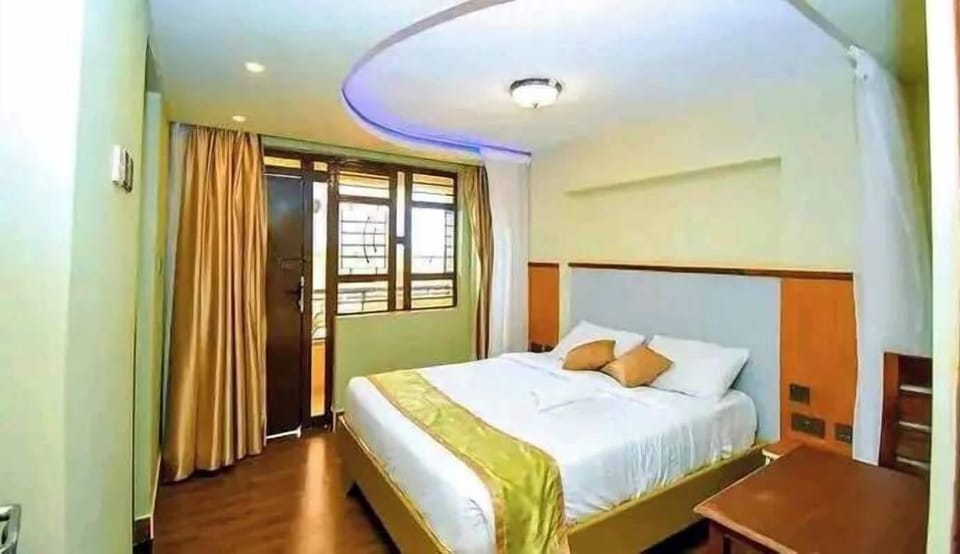 Deluxe Double Room | Soundproofing, free WiFi, bed sheets