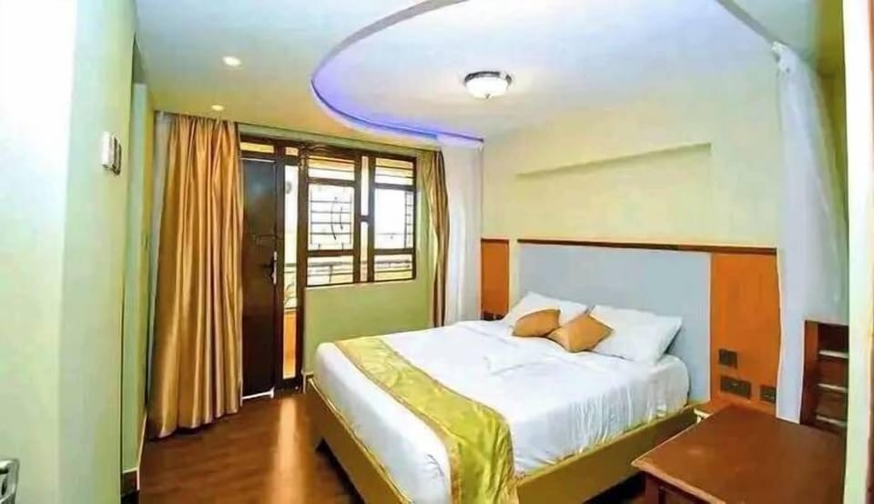 Deluxe Double Room | Soundproofing, free WiFi, bed sheets