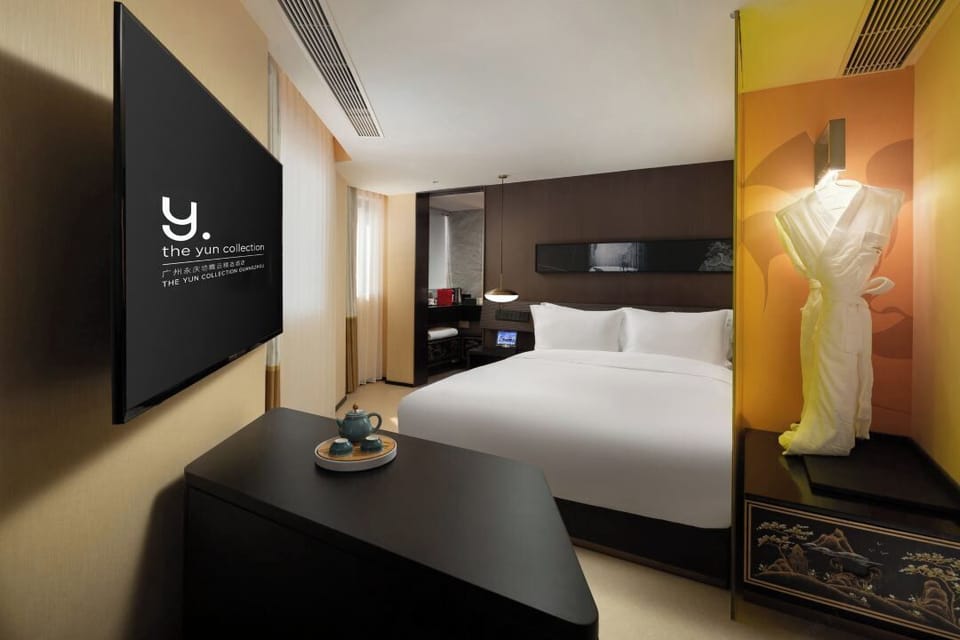 Comfort Single Room, City View | Premium bedding, free minibar, in-room safe, blackout drapes
