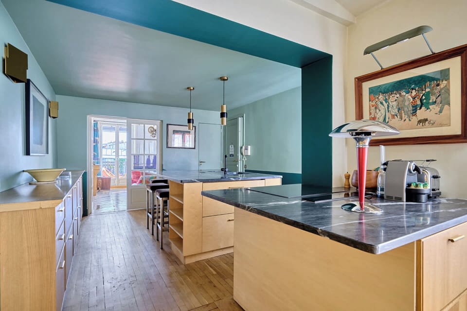 Apartment | Private kitchen | Fridge, microwave, oven, stovetop