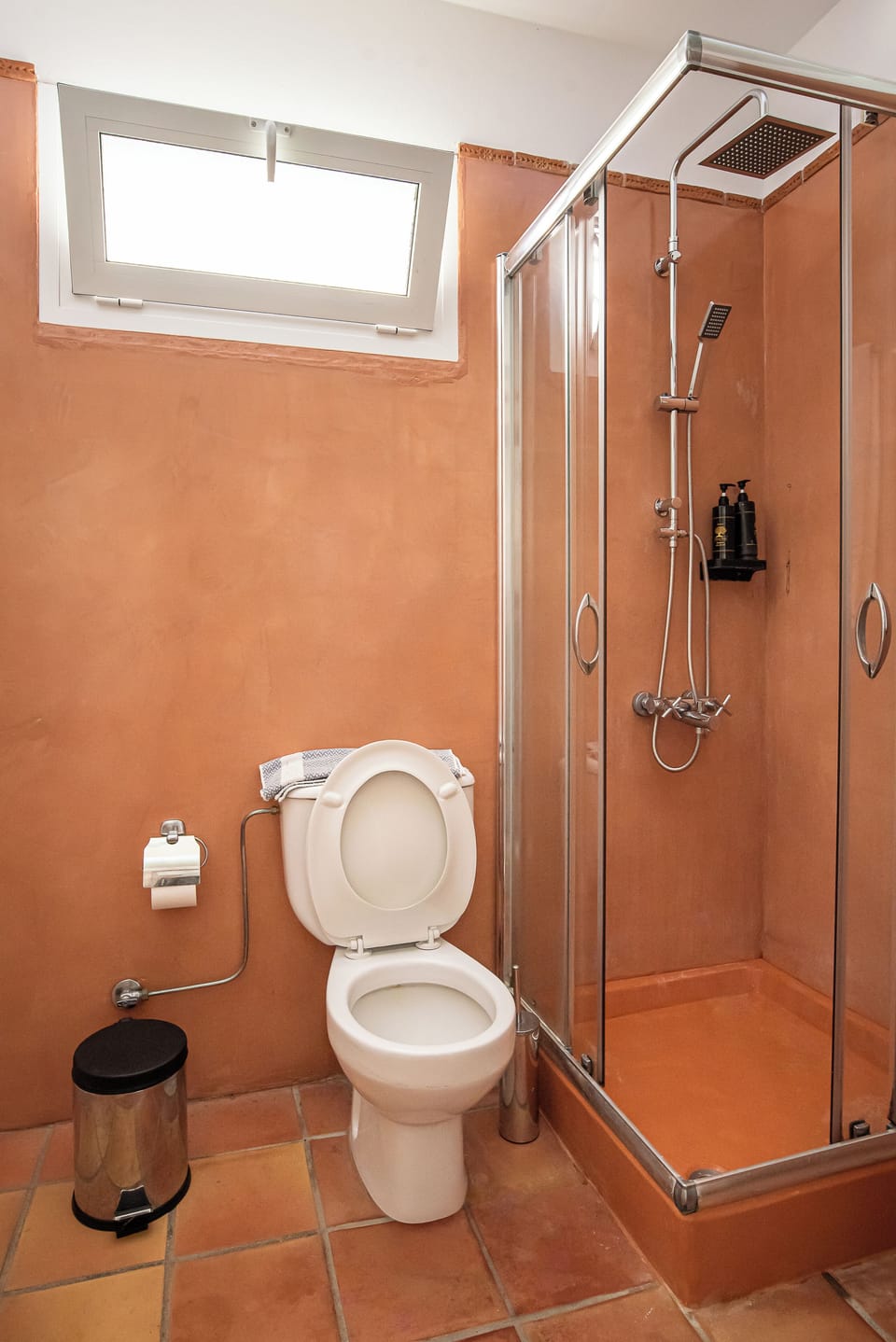 Signature Triple Room, Beach View | Bathroom | Hair dryer, slippers