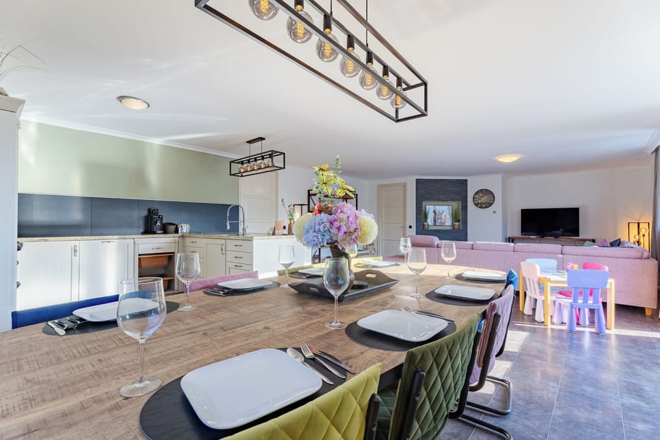 House | Dining