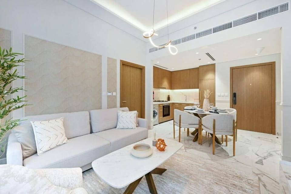 Apartment, Balcony | Living area