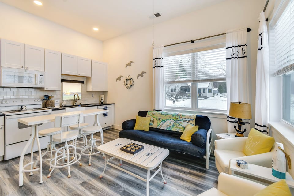 House (2 Bedrooms) | Front of property