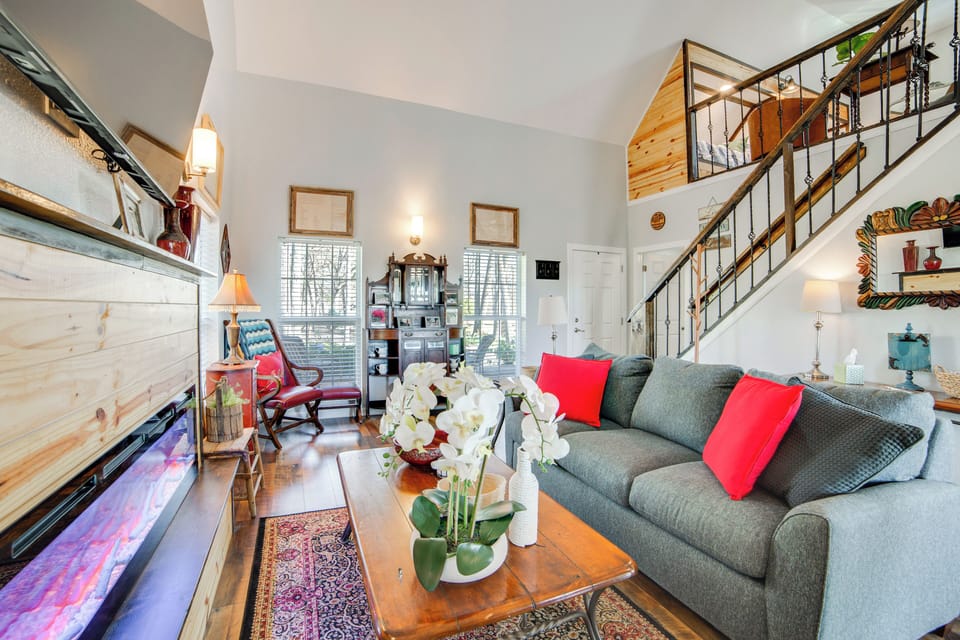 House (2 Bedrooms) | Interior