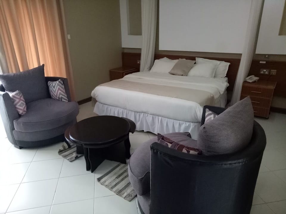 Standard Double Room | Free WiFi, bed sheets