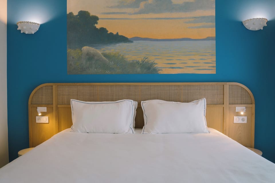 Deluxe Double Room | Premium bedding, desk, free WiFi, bed sheets