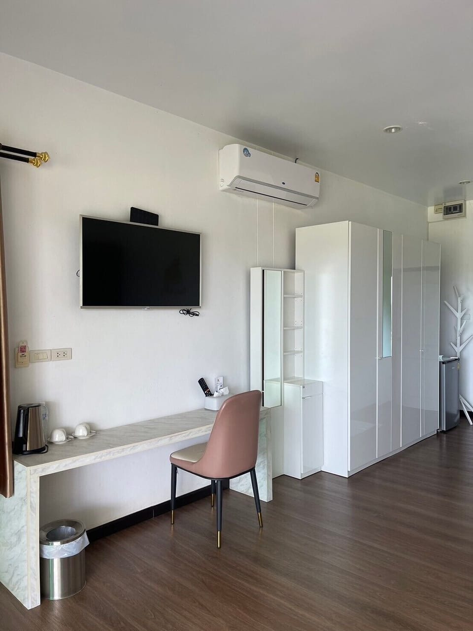 Standard Single Room | Interior