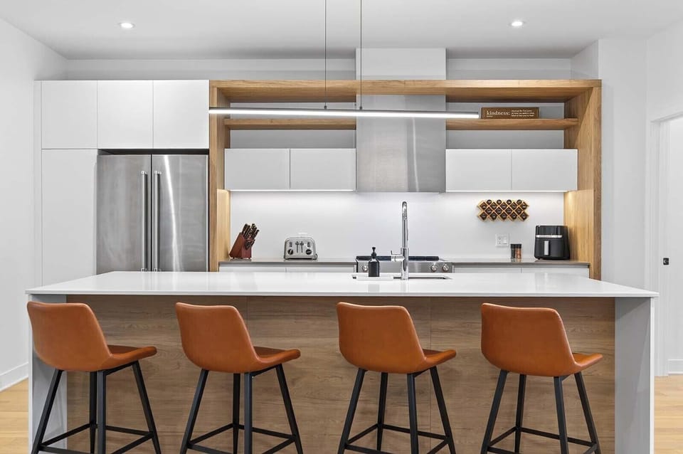 104 Verbier, Building 12 - No Pets Allowed | Private kitchen | Full-size fridge, microwave, oven, stovetop
