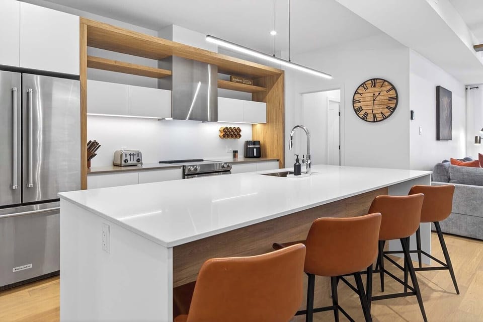 104 Verbier, Building 12 - No Pets Allowed | Private kitchen | Full-size fridge, microwave, oven, stovetop