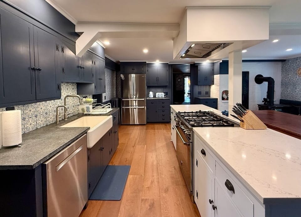 Chef's kitchen