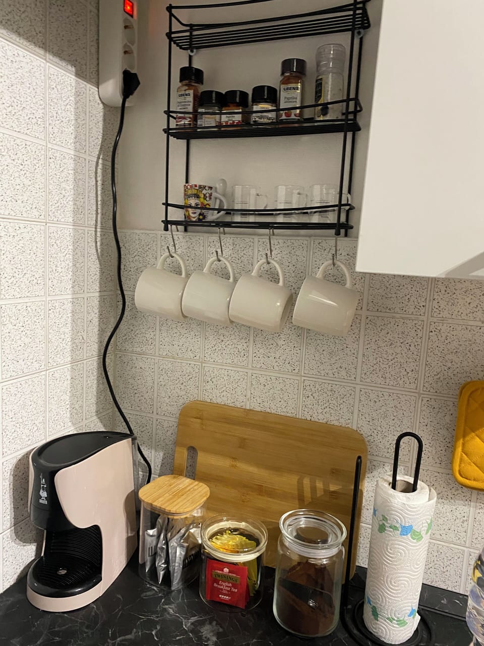 Kitchen, coffee maker
