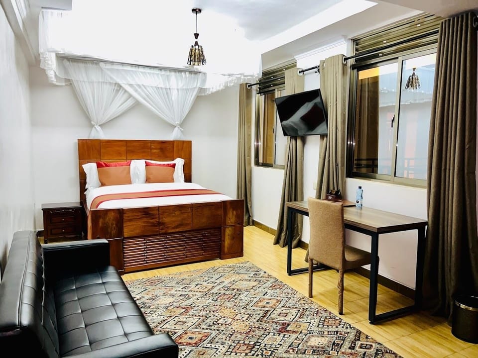 Superior Single Room | Individually decorated, individually furnished, free WiFi, bed sheets
