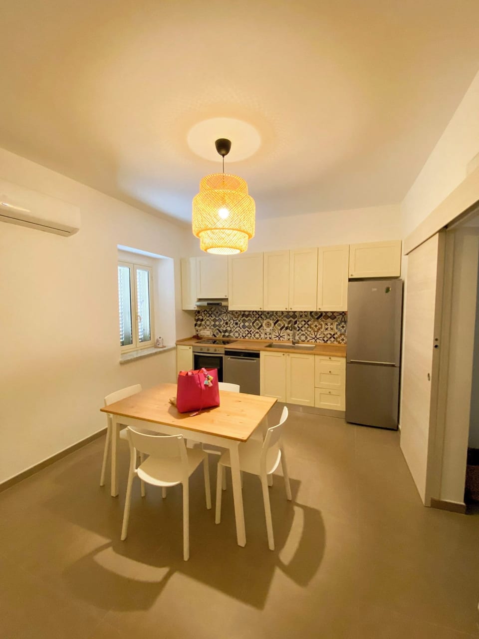 House, Balcony | Dining